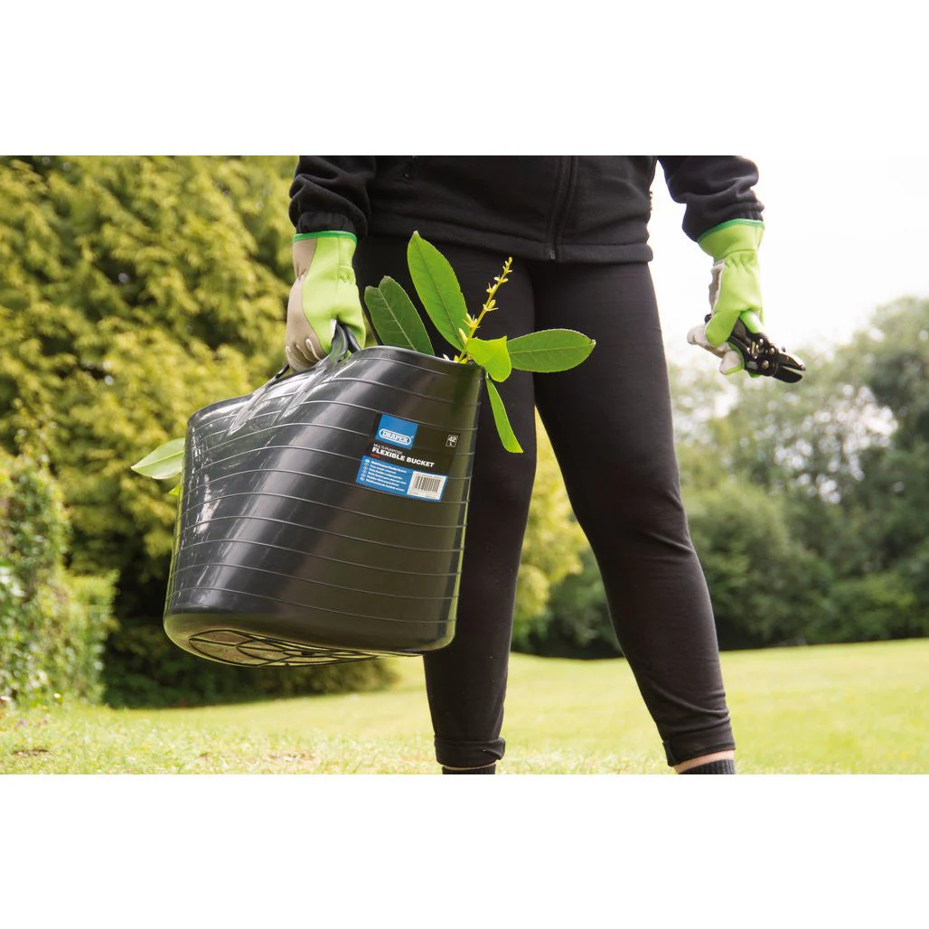 Draper 43475 4.5 Litre Flexi Bucket – Black - Yuha Electric